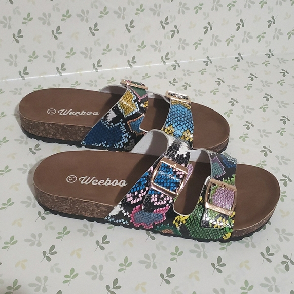 Weeboo Shoes - Weeboo Multicolor Sandals sz7.5 (LIKE NEW)(RARE)